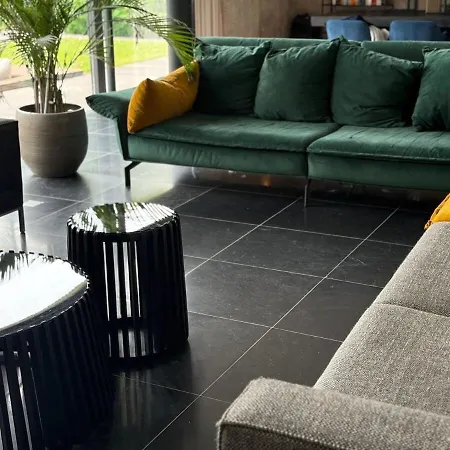 빌라 Detached With Garden Oasis Bergschenhoek