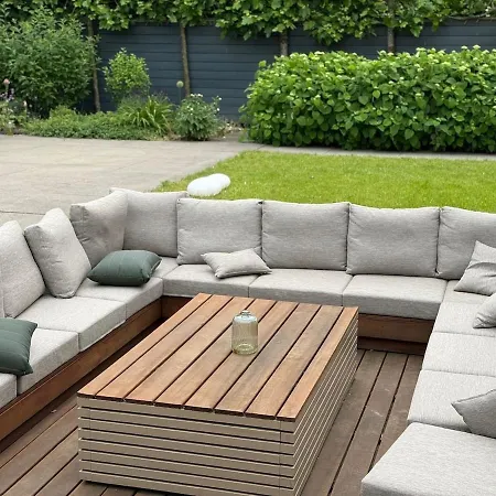 Detached With Garden Oasis Bergschenhoek